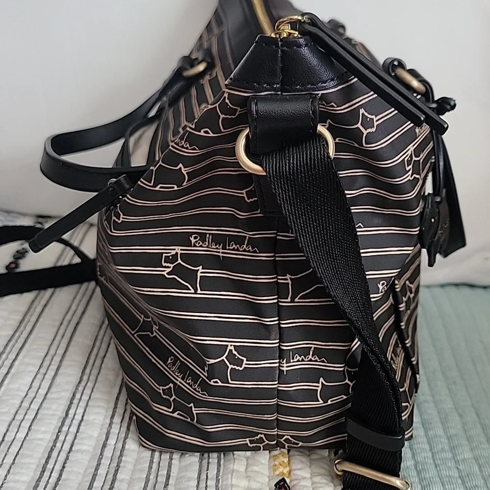 RADLEY LONDON Black DOG oilskin Women's Bag Purse
